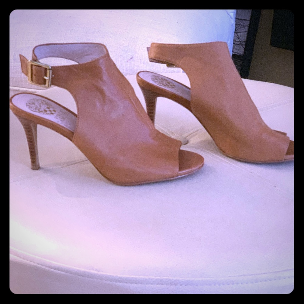 Vince Camuto Nissah leather heels